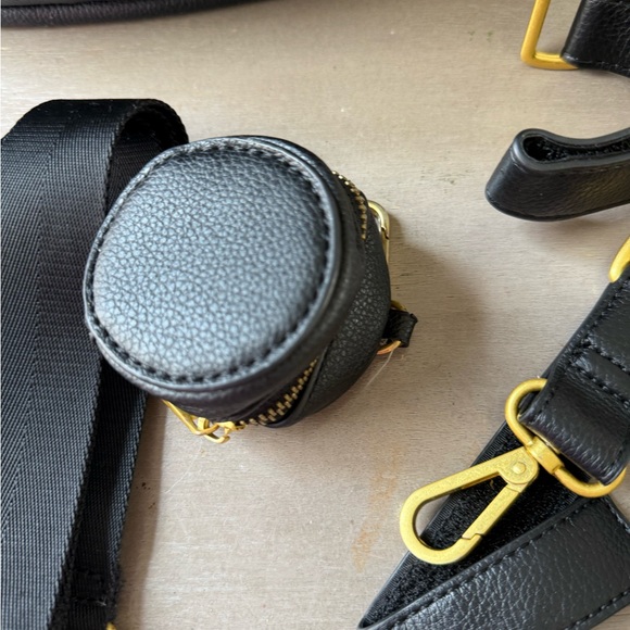 Fawn Design Backpack Diaper Bag + changing pad, stroller straps, pacifier holder - Picture 7 of 8